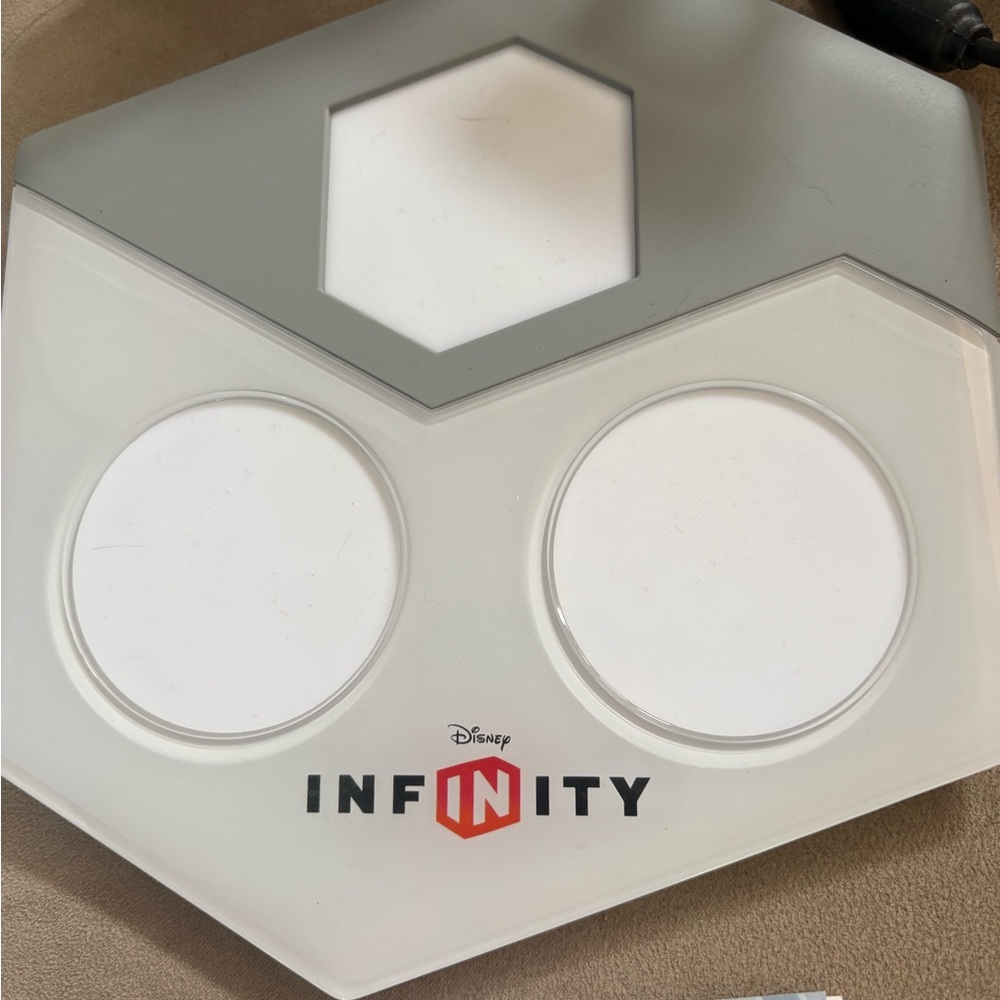 Infinity playset for PS3 - Picture 7 of 7